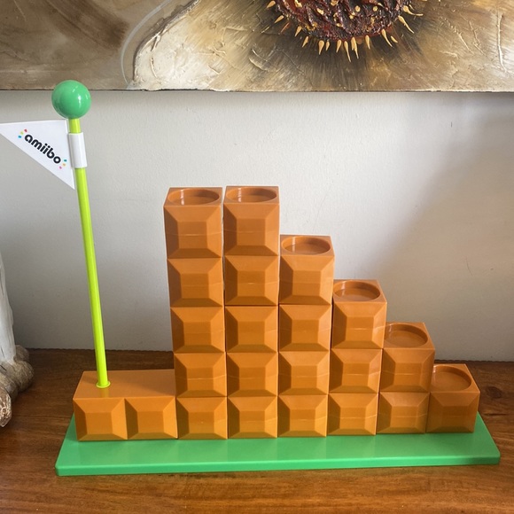 Nintendo Amiibo Super Mario Bros. End Level Display Stand. COMPLETE Set! - Picture 2 of 8